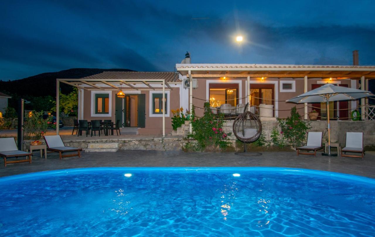 Villa Ariadni Vista Mare By 