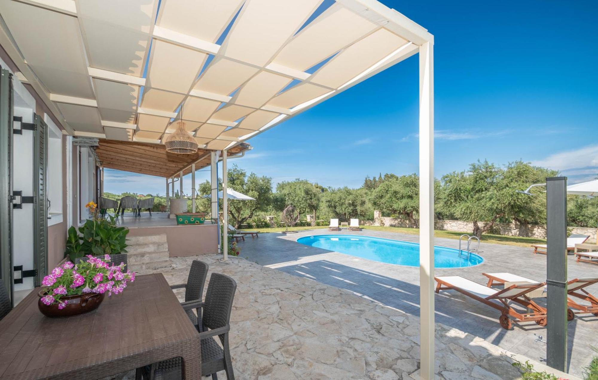 Ariadni Vista Mare By 